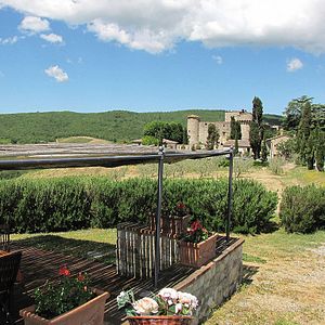 "Massellone"  Villa Stay at Castello di Meleto