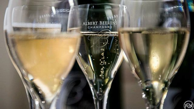 Utsökt lunch på Champagne Albert Beerens