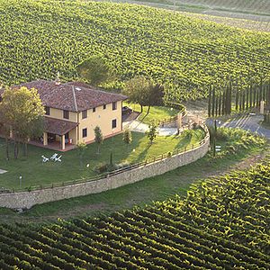 VILLE E APPARTAMENTI ALLA BADIA DI MORRONA - TOSCANA