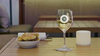 Degustazione di vini di 3 elementi con pattini da vino presso l'azienda vinicola Rábai Katalin