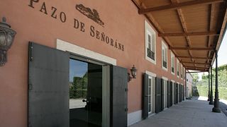 Cata y visita de vinos premium en Pazo De Señorans