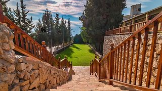 Cata de vinos y visita a la Bodega Cremisan