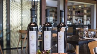 Idiom Blends Wein- und Canapé-Paarung