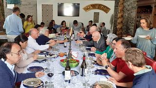 Cata de vinos con almuerzo en Quinta Dos Poços