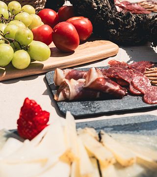 TOUR PRIVADO DE MONTSERRAT E VINHO A PARTIR DE BARCELONA