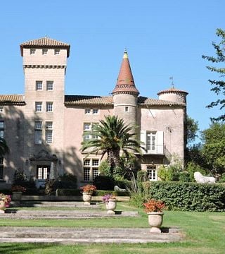 Degustazione di vini al castello Saint Martin de la Garrigue