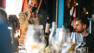Chiara, wine and hospitality are my passion!