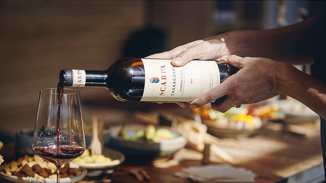 Drei Ausdrucksformen von Barbera im Weingut Antica Casa Vinicola Scarpa