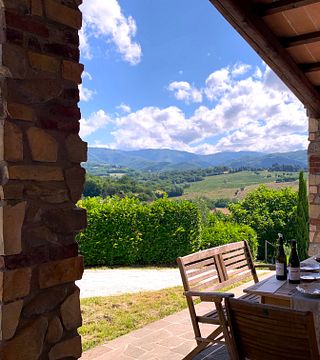 Exclusive Val d'Orcia Tour from Florence - A cinematic universe for wine lovers