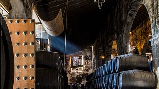 Bodega De Mora, Osborne